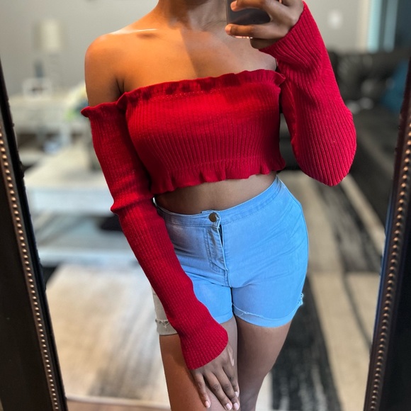 Pretty Little Thing Red Ruffle Detail Knit Barlot Long Sleeve Crop Top, US 6 M L - Picture 2 of 5